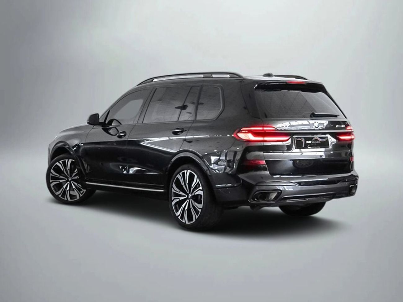 BMW X7 40i M Sport Pure 3.0L (335 HP) 40i M Sport Pure 3.0L (375 HP)