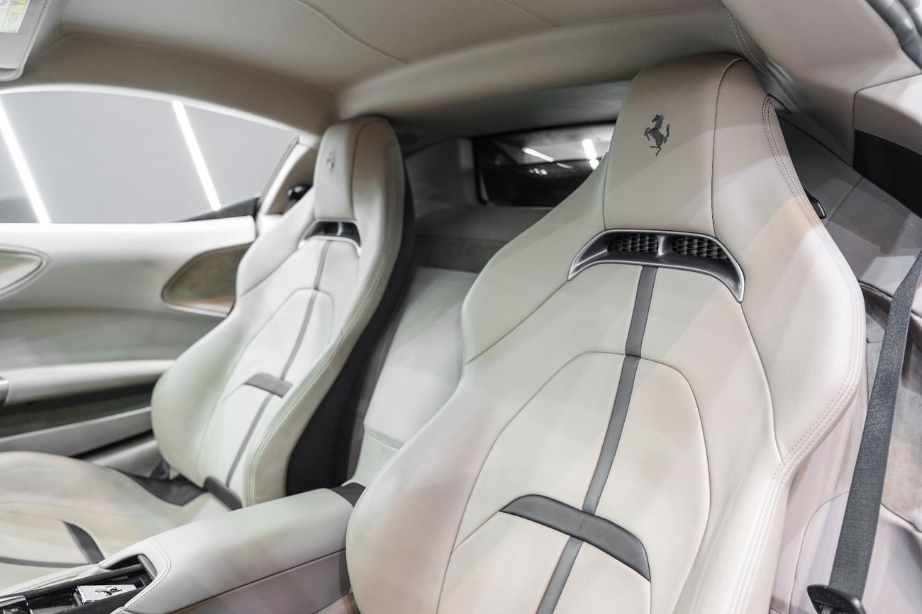 فيراري SF90 ستراديل JBL Audio, Very Low KM, Dealer Warranty + Service!!