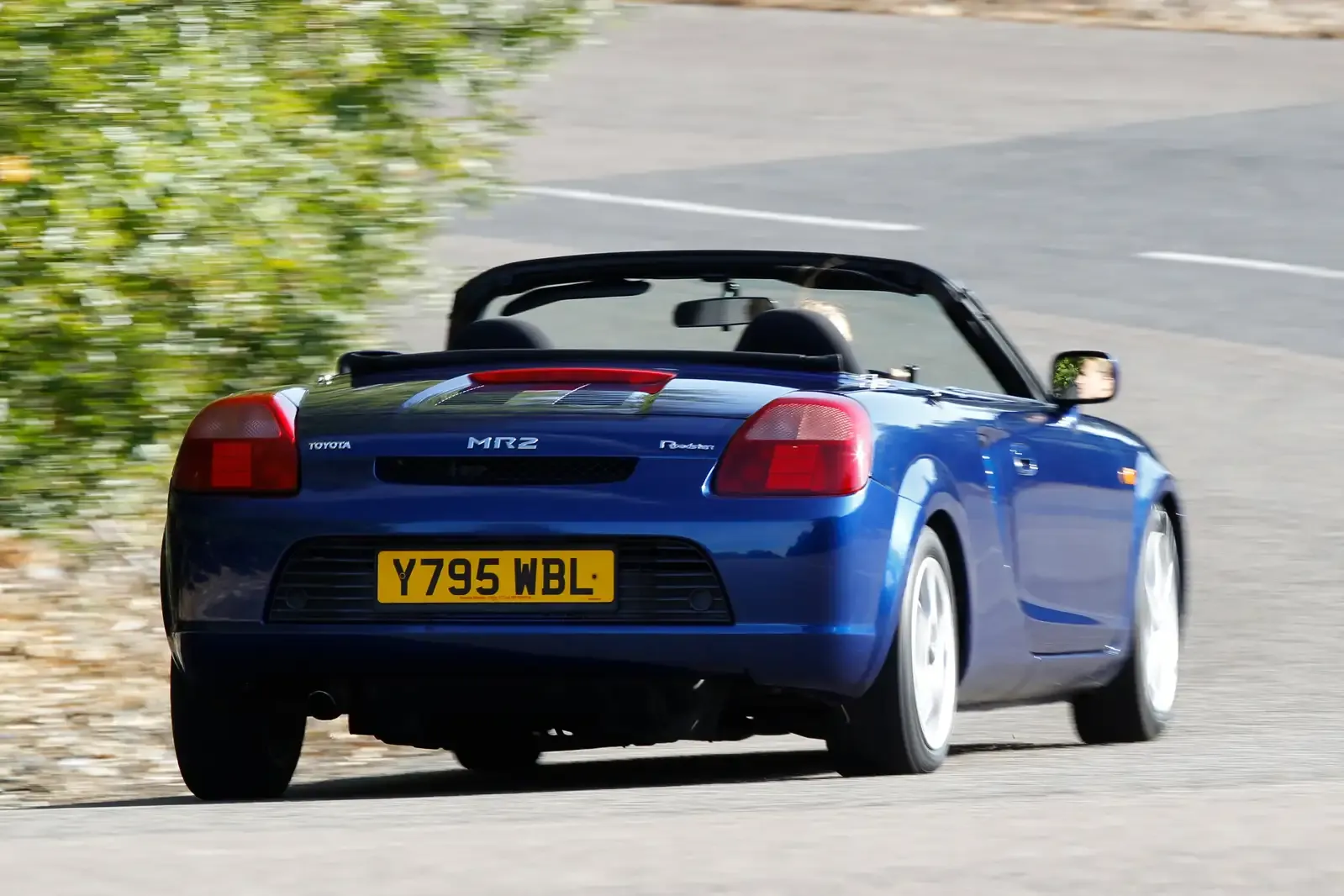 Toyota MR 2 exterior - Rear Left Angled