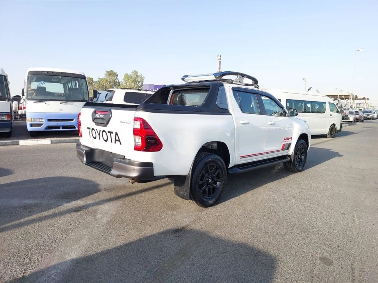 Toyota Hilux TOYOTA HILUX PICK UP RHD 2024 MODEL 2.8 L DIESEL AUTOMATIC(PM53949)