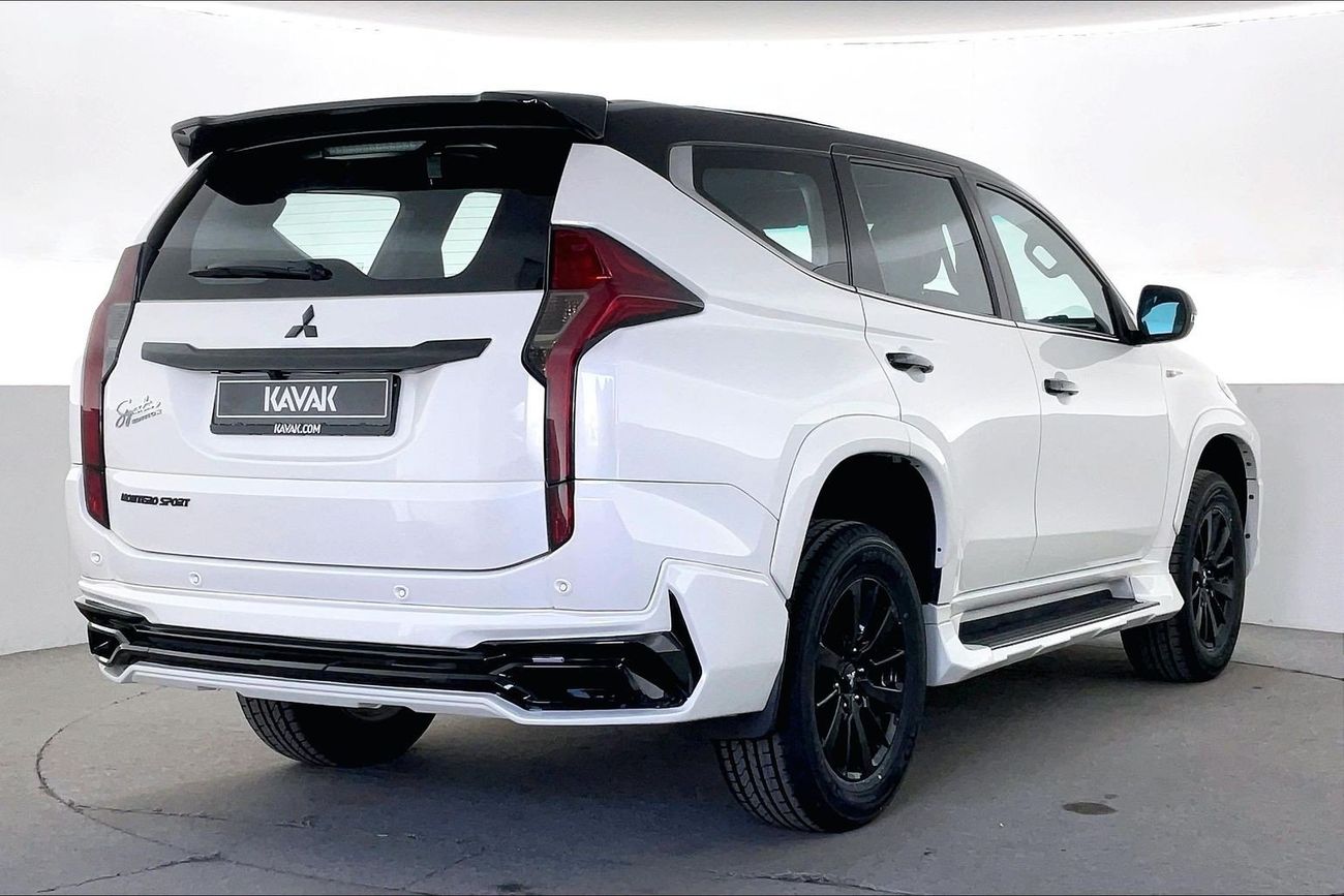 ميتسوبيشي مونتيرو سبورت Signature Edition | شامل الضمان | 0 ﺪﻔﻋﺓ ﺃﻮﻟﻯ