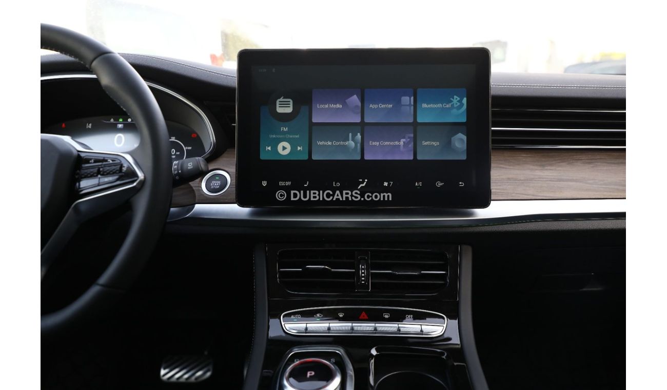 Skywell ET5 With service contract of 2 years/ 60,000KM - All Electric SKYWELL ET5