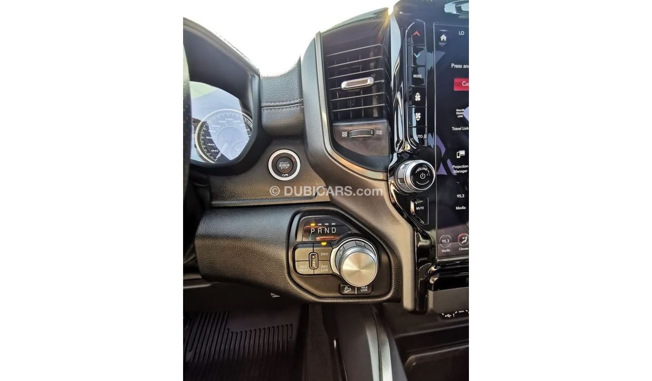 RAM 1500 Dodge RAM Rebel - 2021 - Black