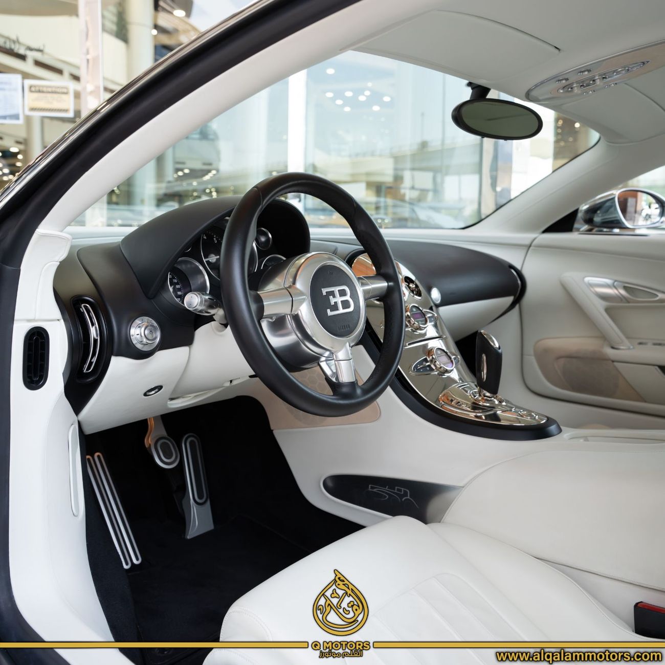 بوغاتي فيرون 2010 BUGATTI VERYON NOCTURNE GCC DONE ONLY 4000KM WITH 2 YEARS SERVICE CONTRACT