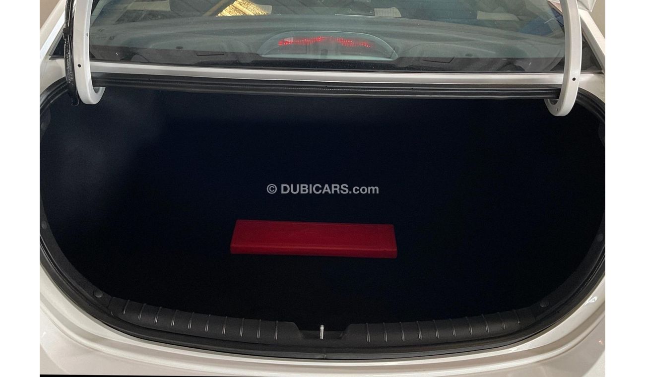 Hyundai Accent Smart Plus