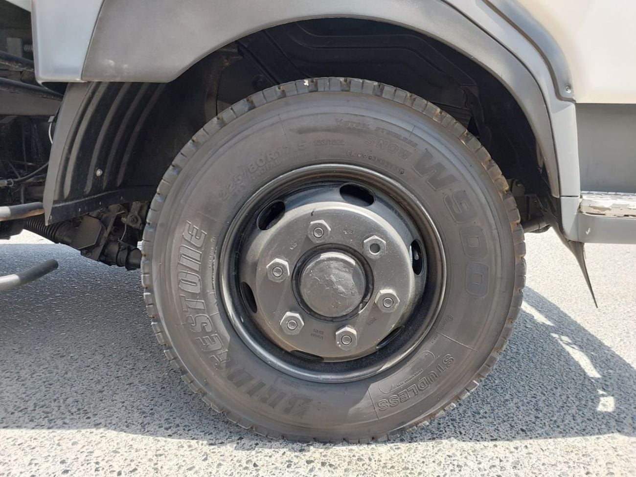 ميتسوبيشي فايتر MITSUBISHI FIGHTER DUMPER TRUCK RHD 2003 MODEL 8.2 L DIESEL MANUAL(PM60964)