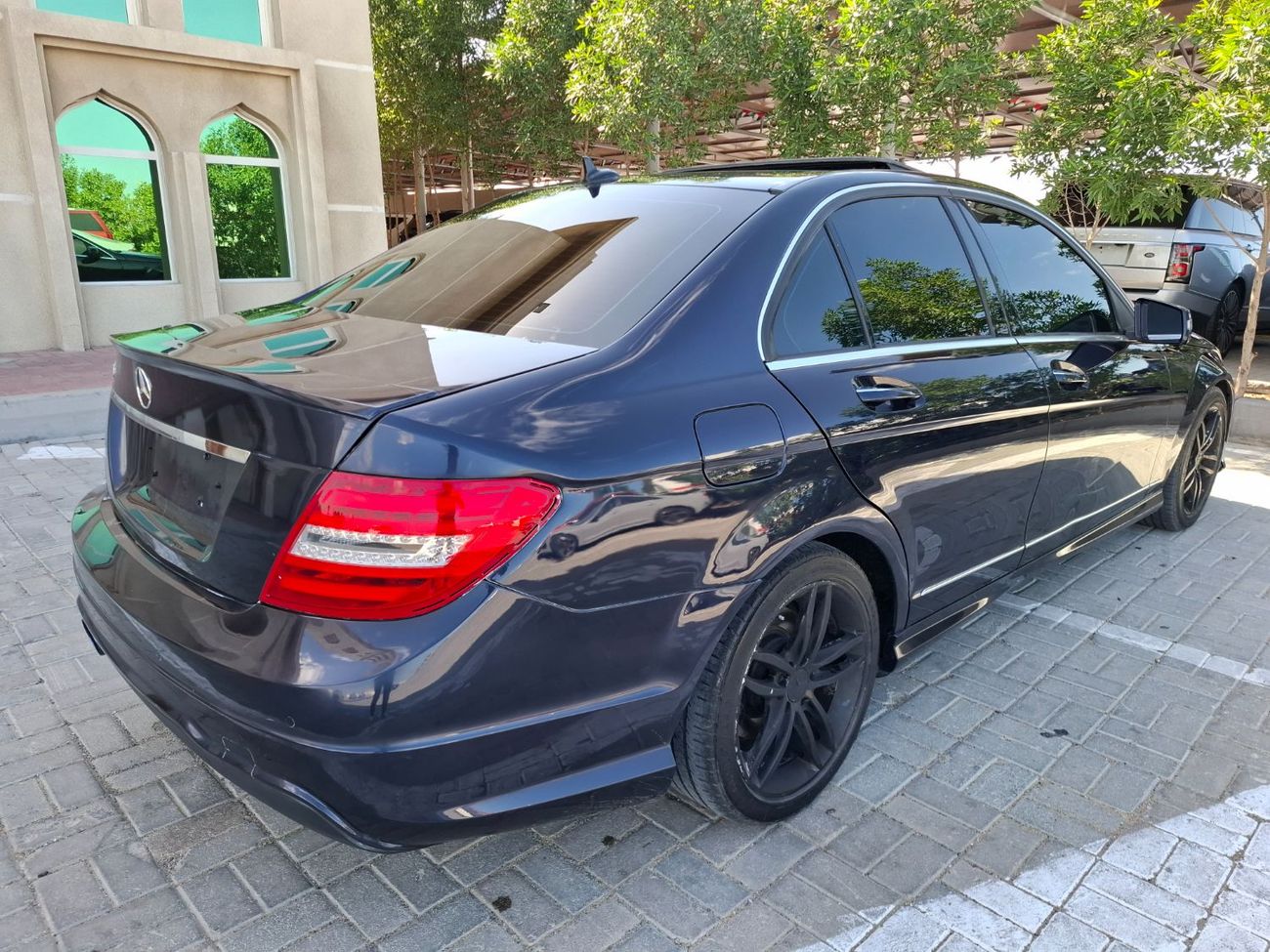 Mercedes-Benz C 250 Sport 1.8L Mercedes-Benz C250 2013