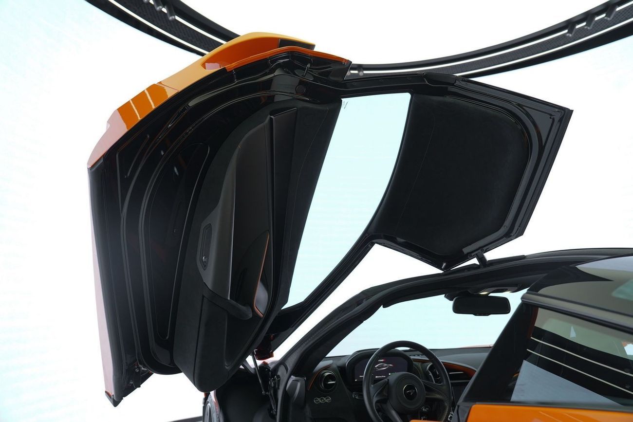 McLaren 720S McLaren 720S Performance