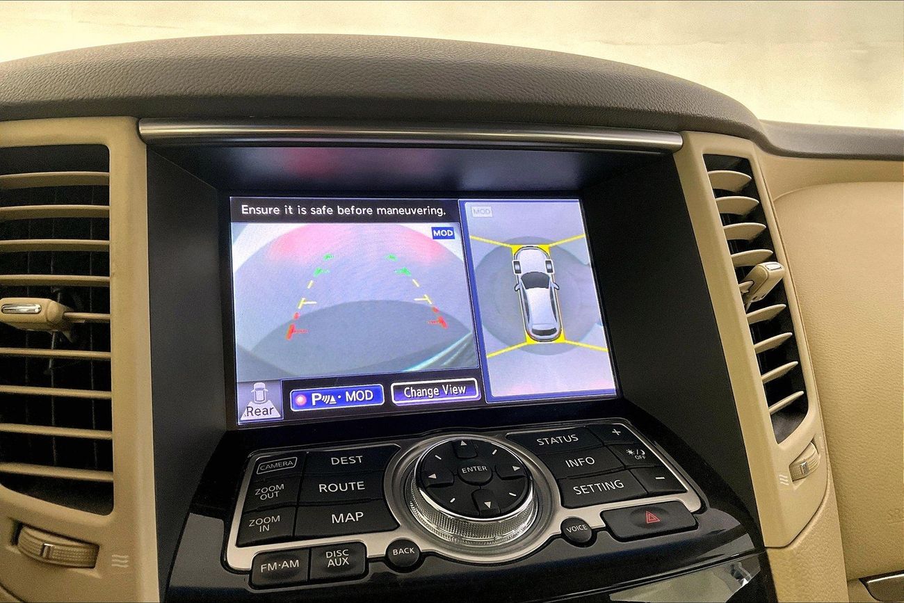 Infiniti QX70 Luxury / Luxe Sensory | Guaranteed Warranty | 0 Down Payment