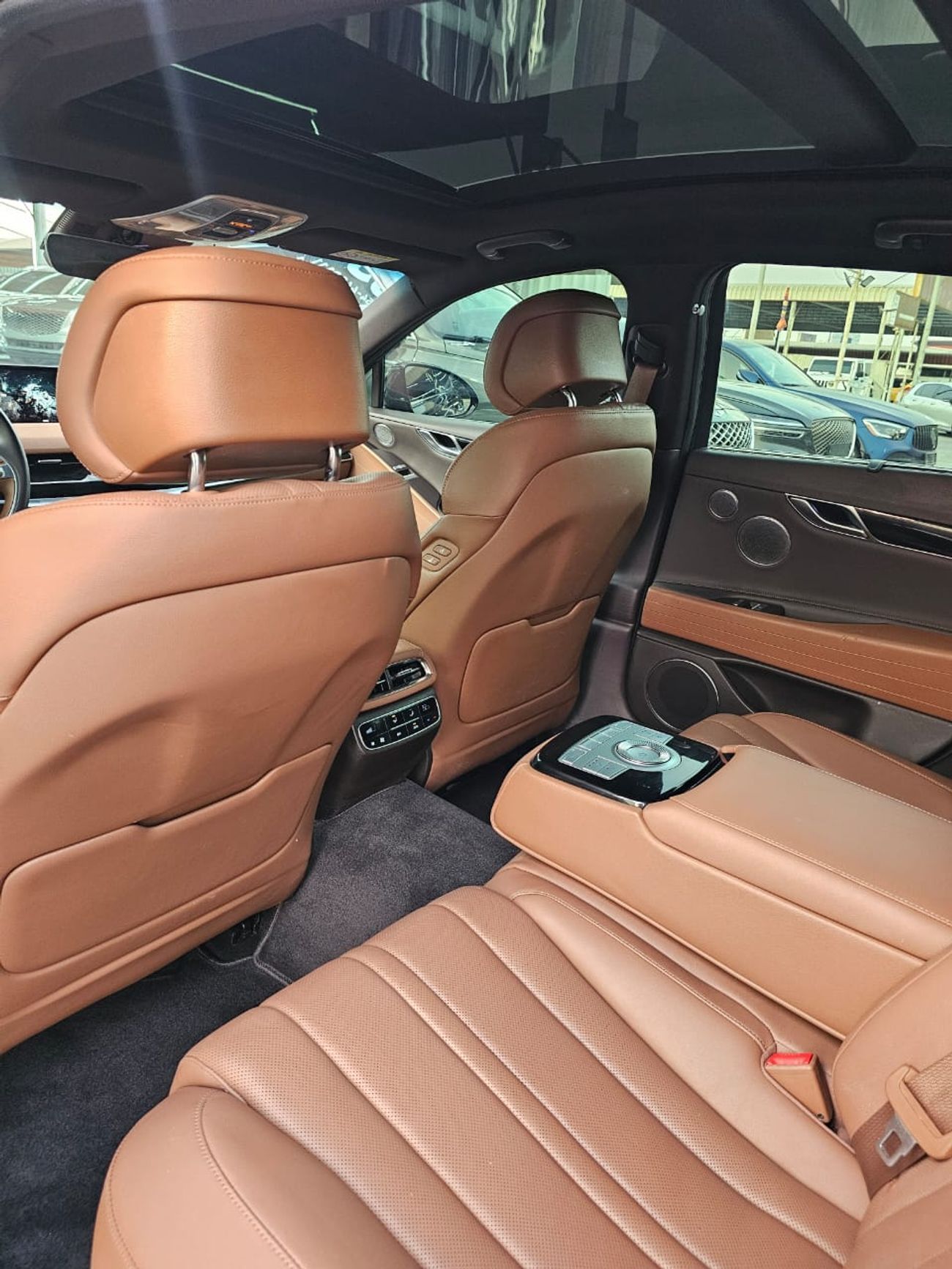 جينيسس G80 Royal 3.5L AWD