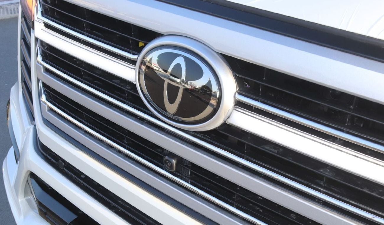 Toyota Land Cruiser 2026 Model Toyota Land Cruiser (LC300) VX, 4.0L Petrol 4WD 6A/T