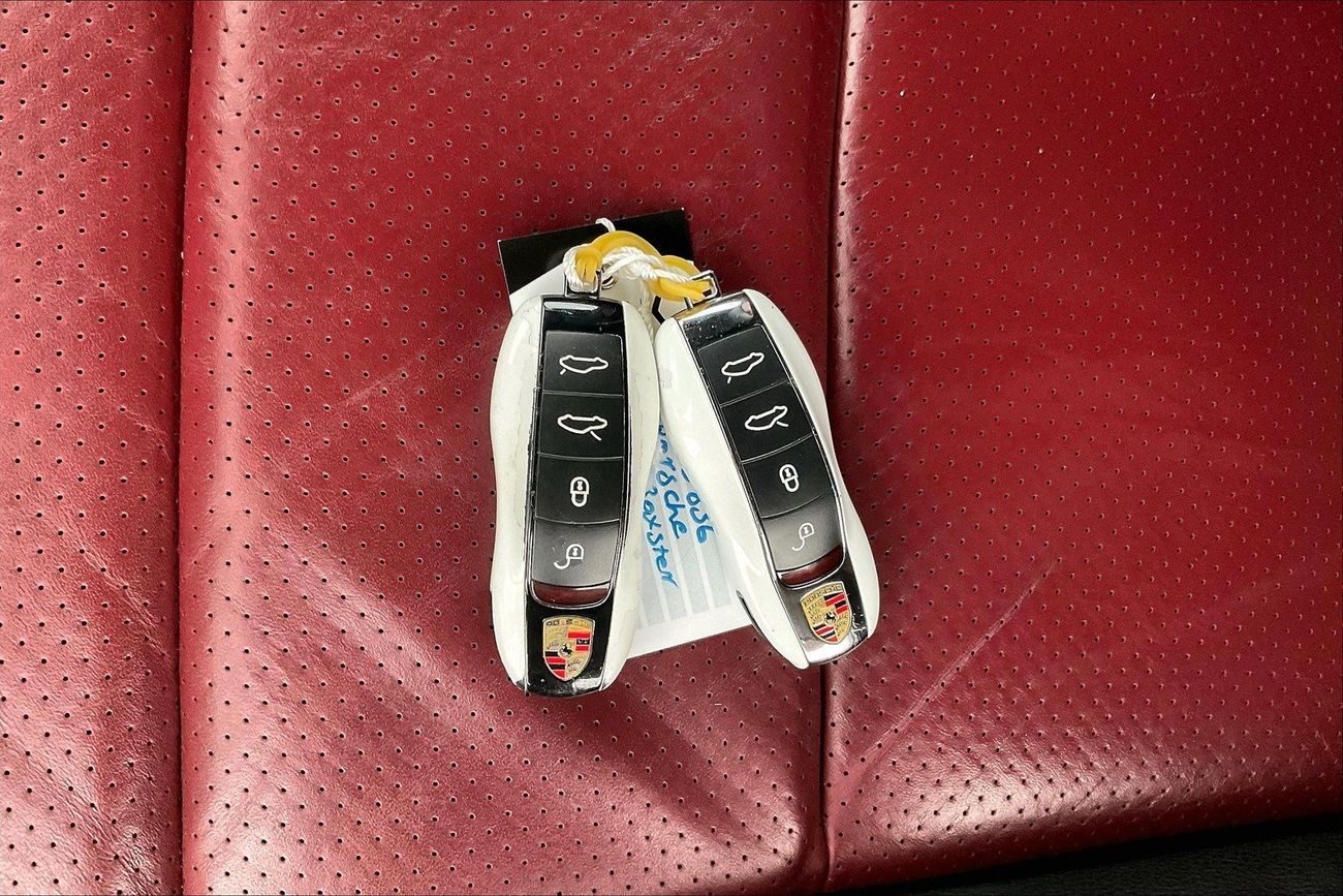 تويوتا يارس E | شامل الضمان | 0 ﺪﻔﻋﺓ ﺃﻮﻟﻯ