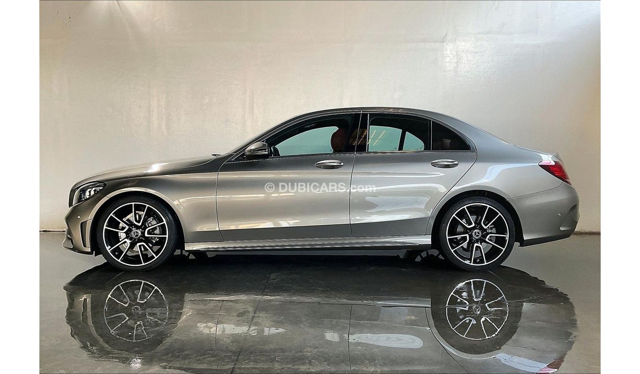 مرسيدس بنز C 200 Premium (AMG Line)