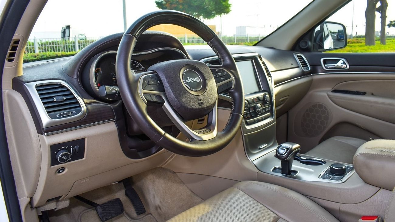 Jeep Grand Cherokee Overland 5.7L