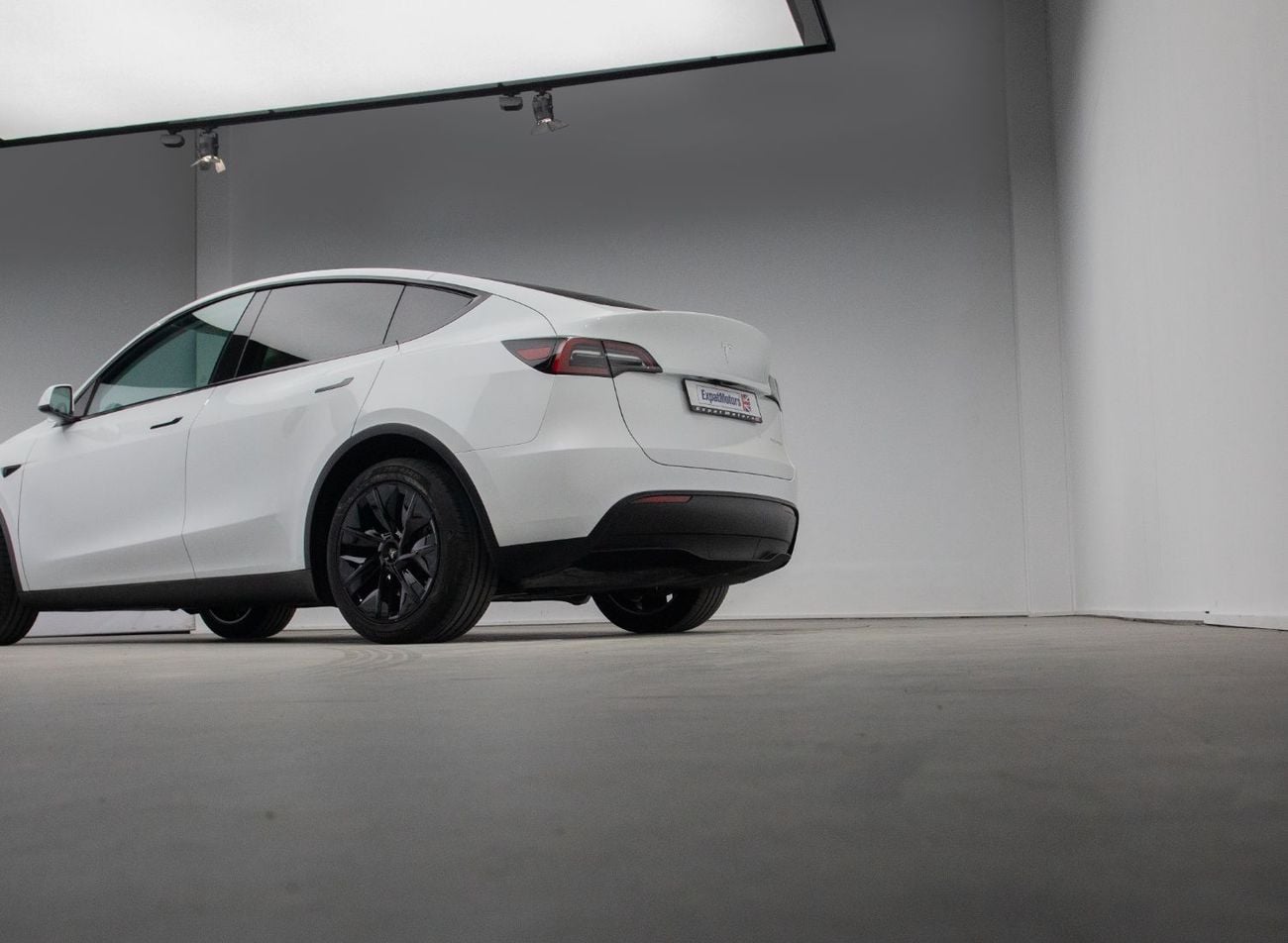 تسلا موديل Y Long Range (AWD)