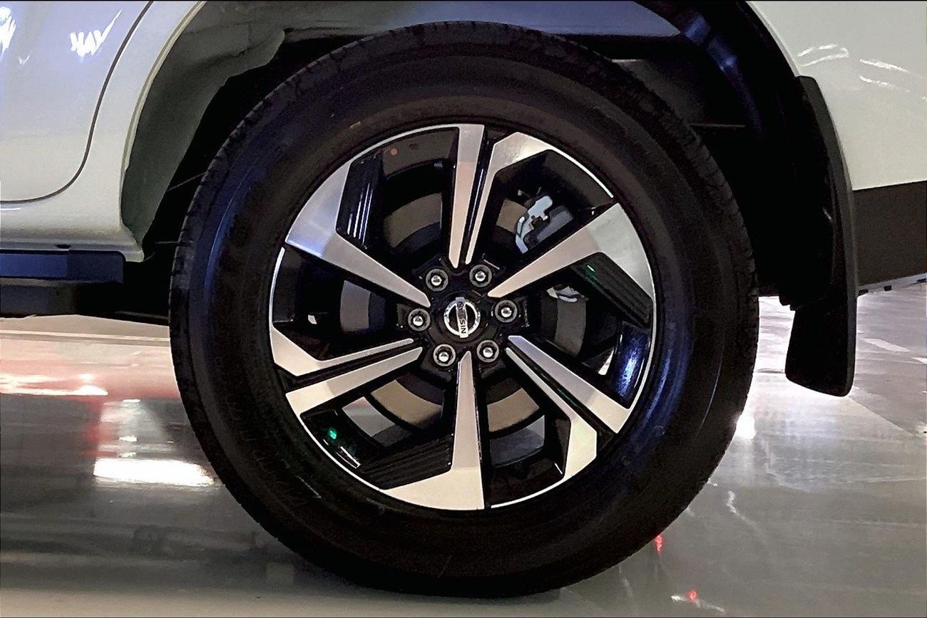 Nissan XTerra Platinum | Guaranteed Warranty | 0 Down Payment