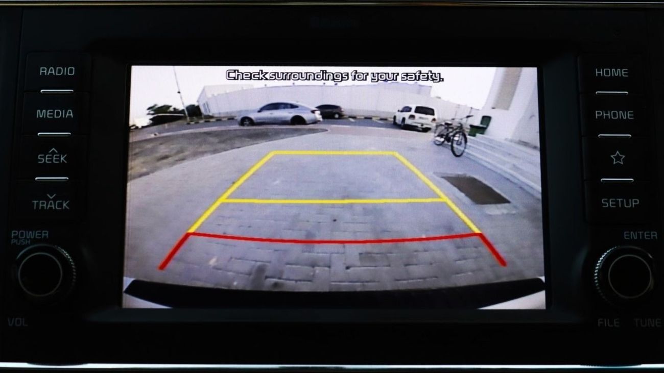 Kia Carnival Kia Carnival EX (YP) model 2019, 5 dirhams. MPV, 3.3 litres, 6 cylinder diesel, automatic, front whe