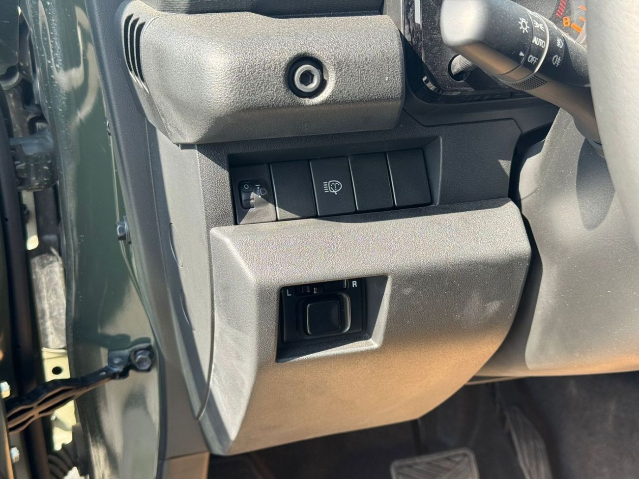 سوزوكي جيمني GLX 1.5L (3-Doors)