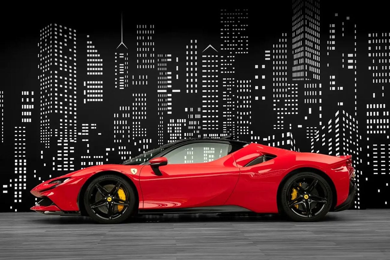 فيراري SF90 ستراديل STRADALE