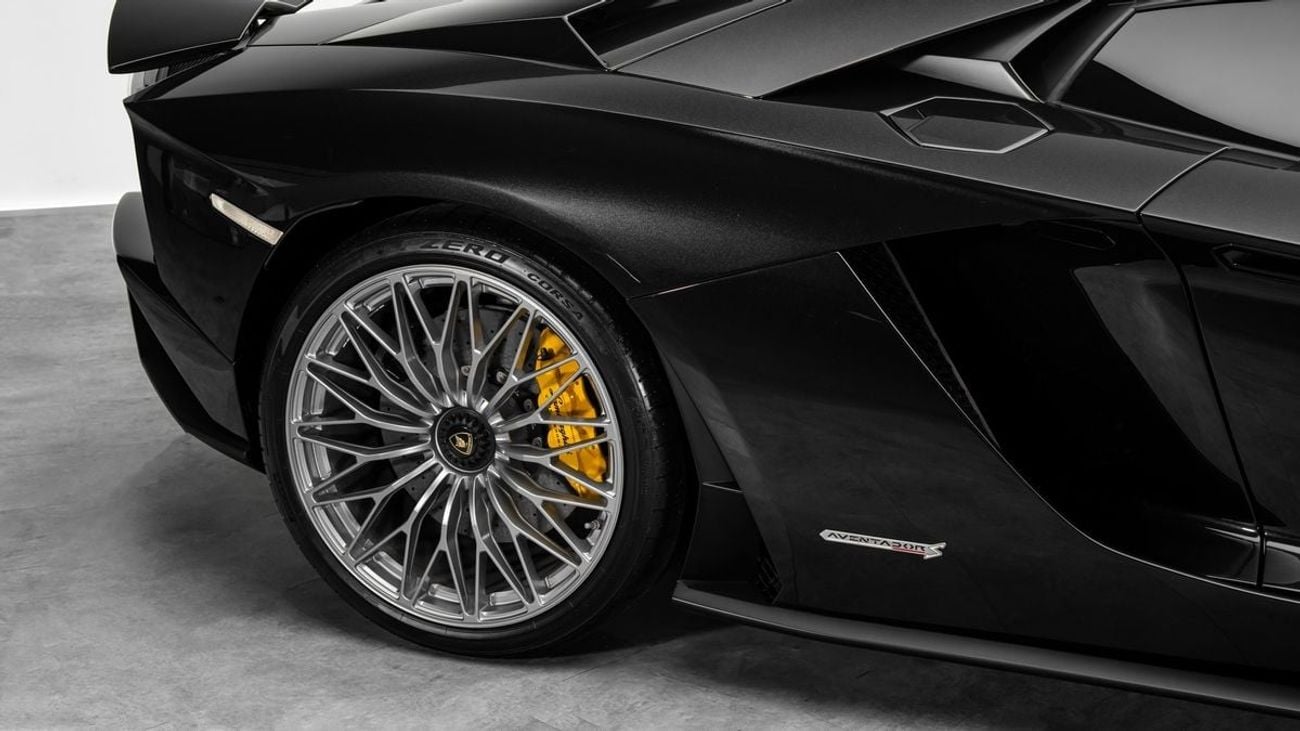 Lamborghini Aventador S Roadster - 2018 - Euro Specs