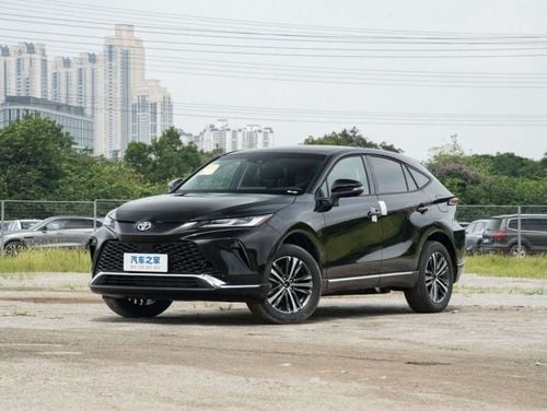 تويوتا فينزا 2025 2.0L CVT 2WD luxury PLUS