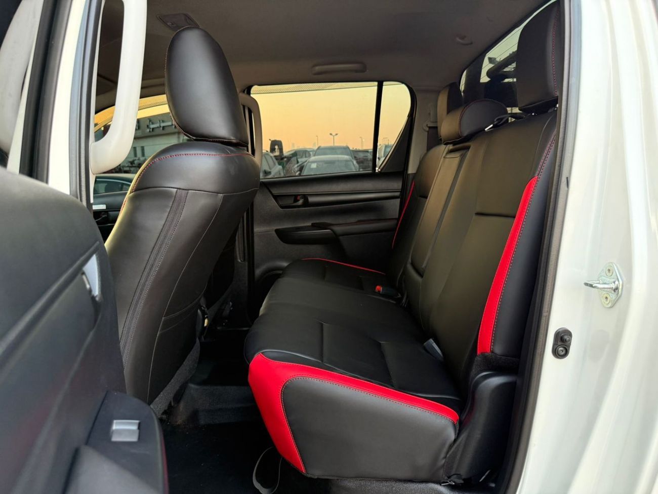 Toyota Hilux GR SPORTS KIT | DOUBLE CABIN | RHD | AUTOMATIC | 2.8L DIESEL | LEATHER + LED ROOF LIGHTS