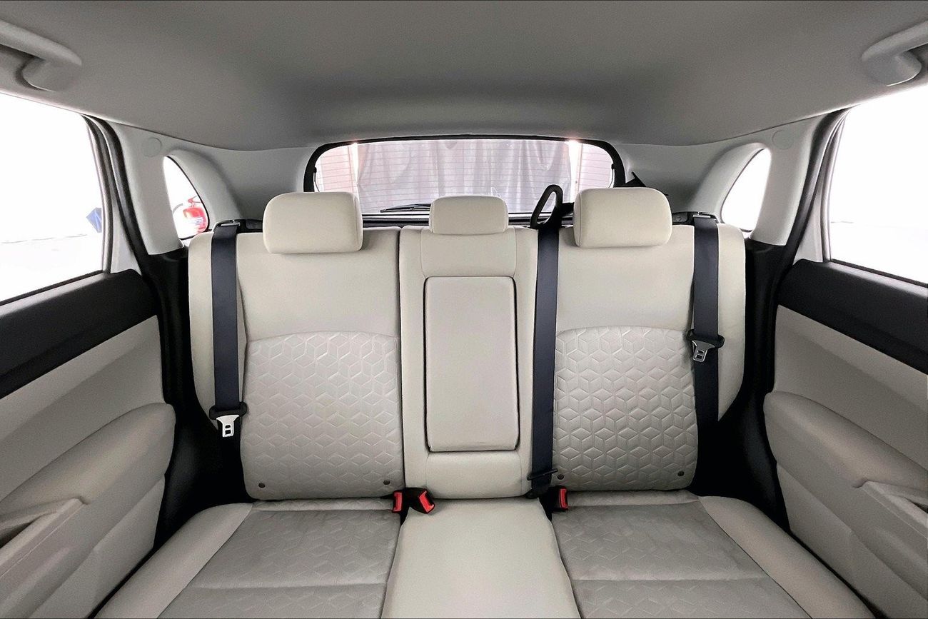 بي أم دبليو 520i Joy Edition | ضمان مجاني لمدة عام | 0 دفعة أولى