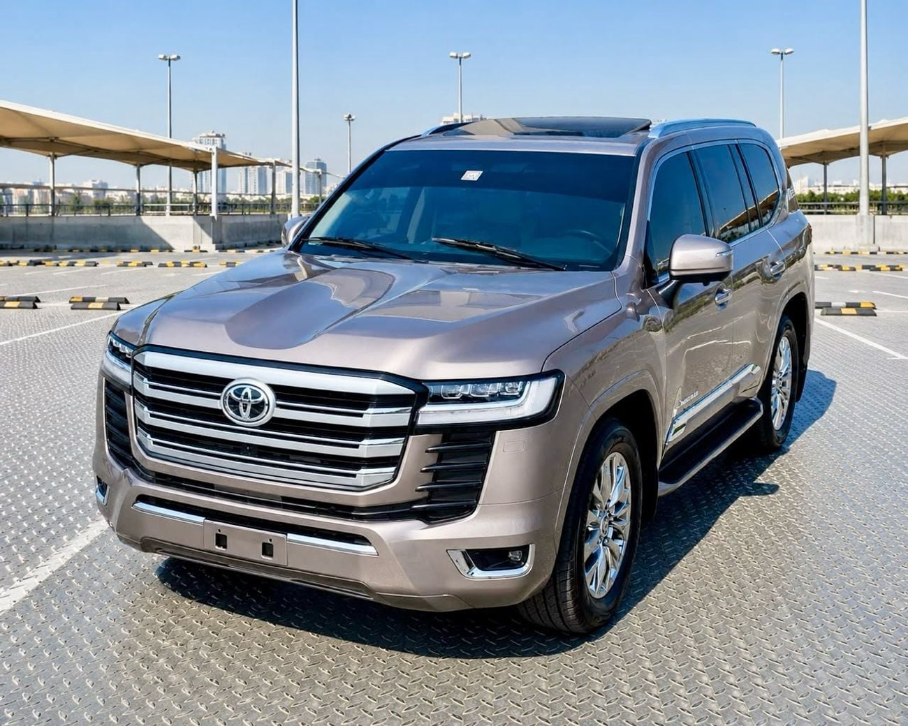 تويوتا لاند كروزر VXR
