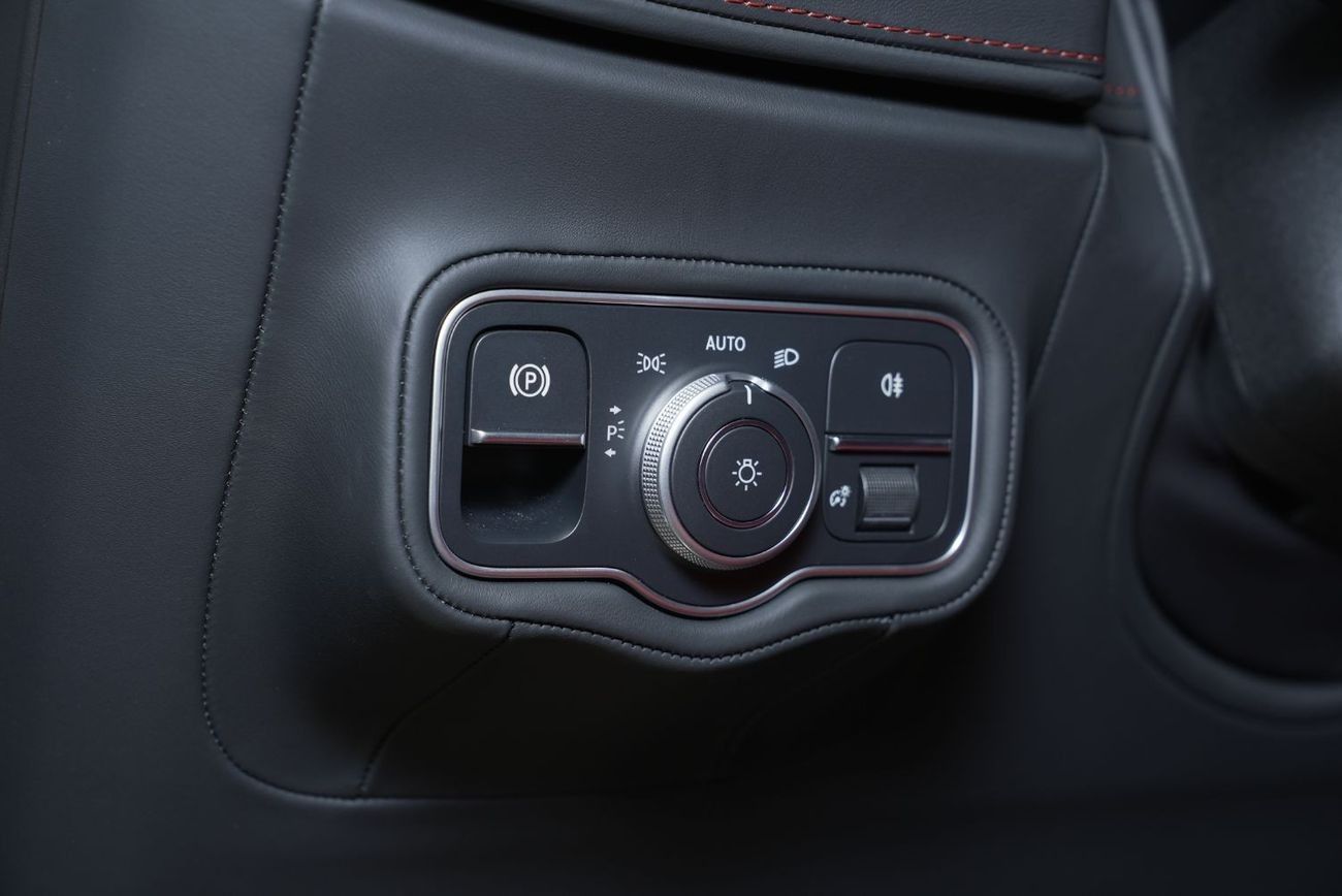 Mercedes-Benz G 63 AMG (GCC) Double Night Package / Full Carbon Fiber / + 10% For local Registration