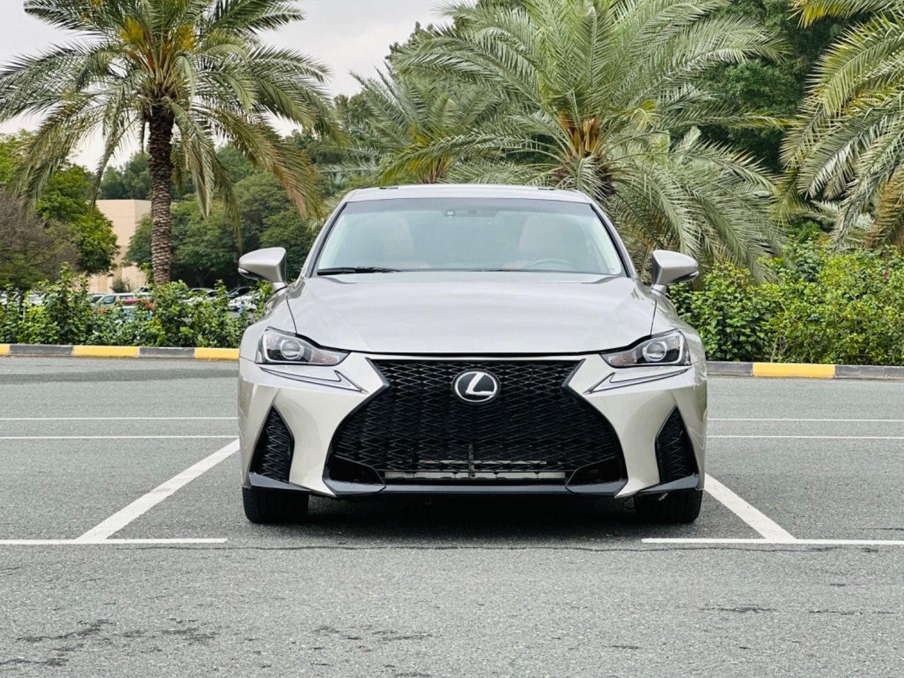 Lexus IS 200 Prestige LEXUS IS200T MODEL 2016 GCC SPACE FULL OPTION
