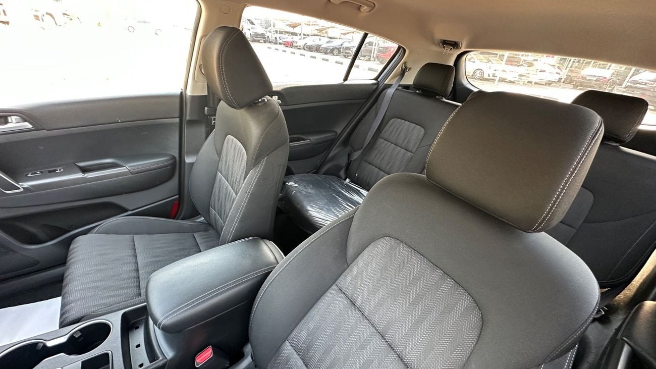 Kia Sportage LX