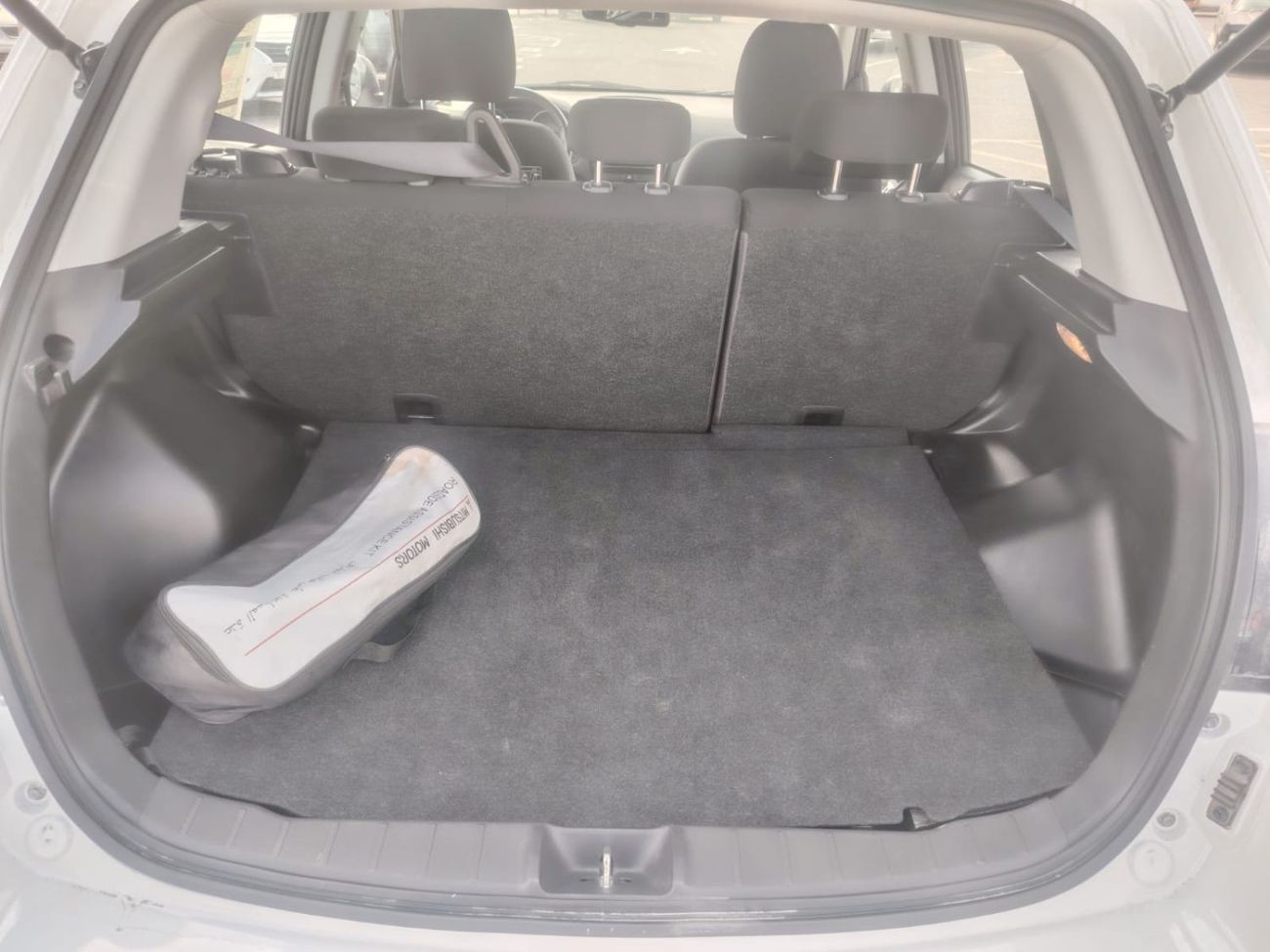 Mitsubishi ASX GLX Low 2.0L FWD MITSUBISHI ASX - 2.0L -PET - AT - 2WD - 2021MY (GCC) ( ACCIDENT FREE )