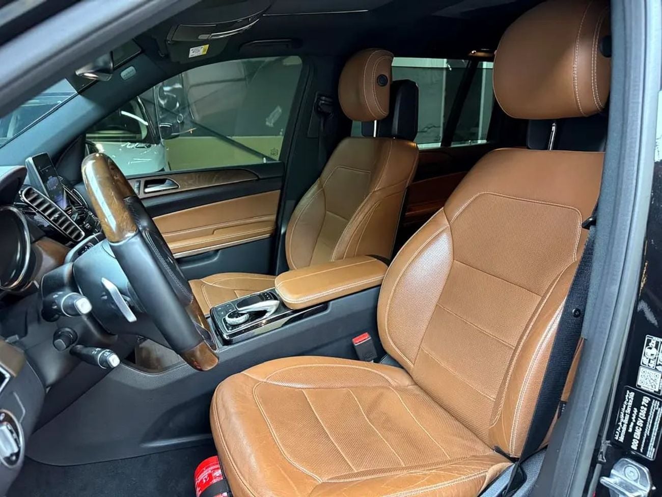 مرسيدس بنز GLS 500 1,914 P.MP | GLS 500 | 4.7L V8 | , GCC Specs