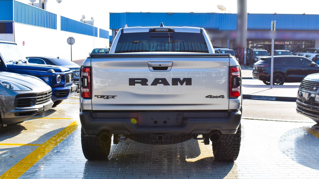 RAM 1500 TRX 6.2 L