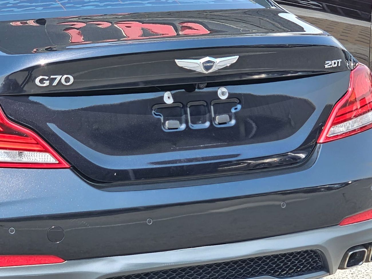 Genesis G70 Platinum 2.0L RWD