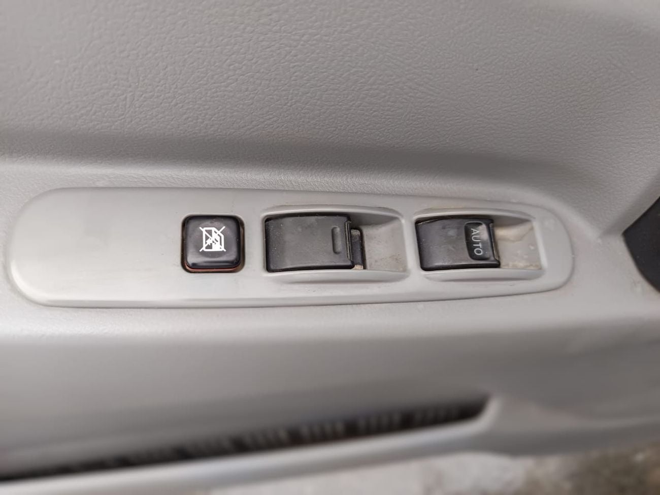 Hino 300 Hino cargo diesel 2019 best price !!!!!!!