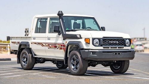 Toyota Land Cruiser Pick Up 2024 TOYOTA LC79 DC 4.5L Diesel 4X4 MT - GCC