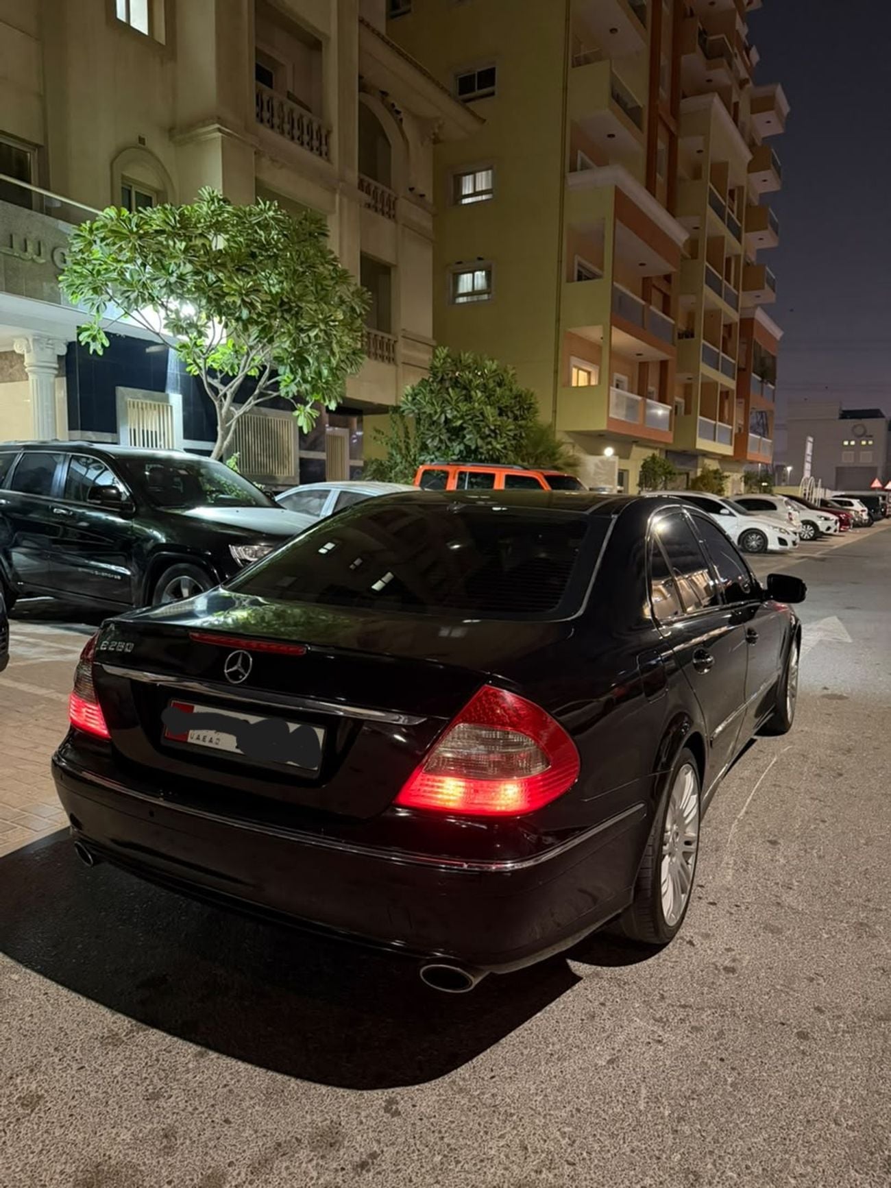 مرسيدس بنز E 280 STANDARD