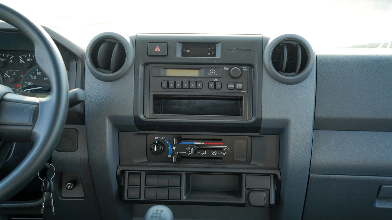 Toyota Land Cruiser Pick Up