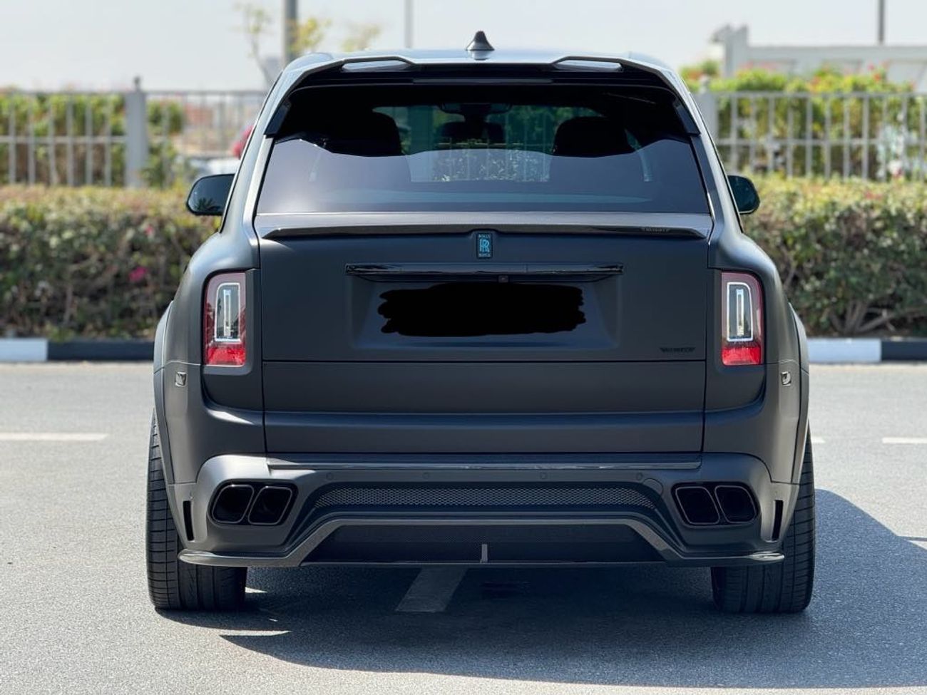 Rolls-Royce Cullinan Std MANSORY GCC SPEC NEAT AND CLEAN LESS KILOMETER