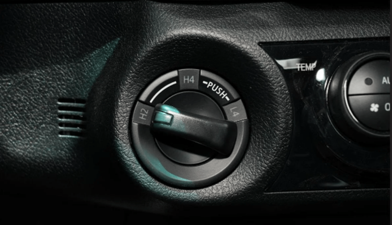 Toyota Hilux ECTP2M025 – 2025 Toyota Hilux GR Sport Rally – 4.0L Petrol Auto – White