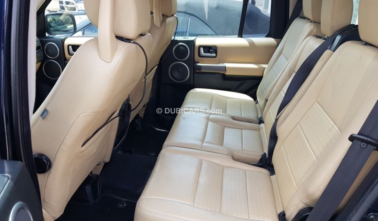 Land Rover Discovery 2007 model Gulf specs Full options 3 sunroof  clean car wellmaintaned