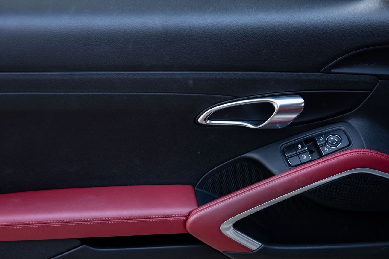 Porsche 718 Cayman Style Edition (295 HP) A/T