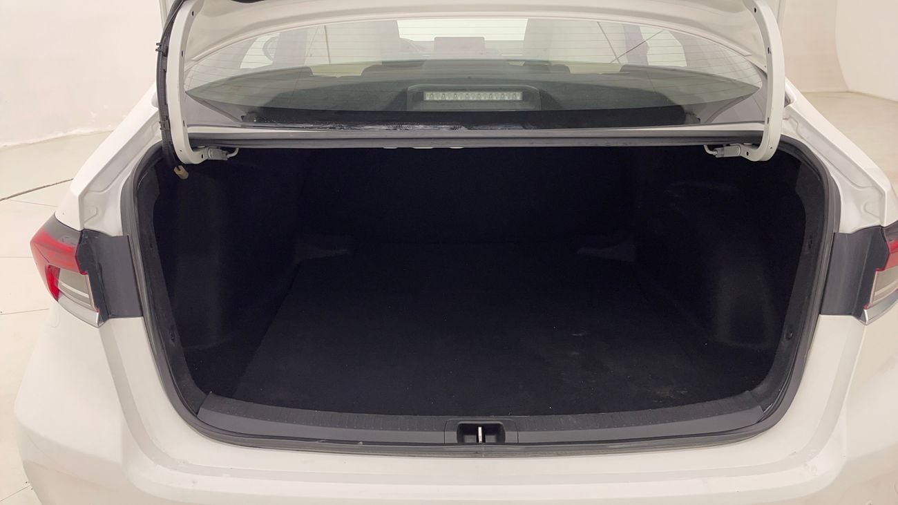 تويوتا كورولا XLI 1.6 | بدون دفعة مقدمة | اختبار القيادة في المنزل