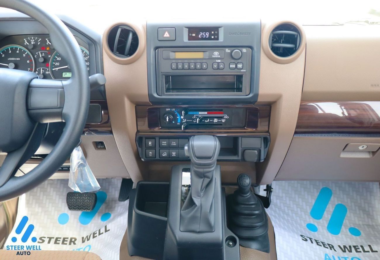 Toyota Land Cruiser 70 LC78 4.0L Petrol - Automatic - V6