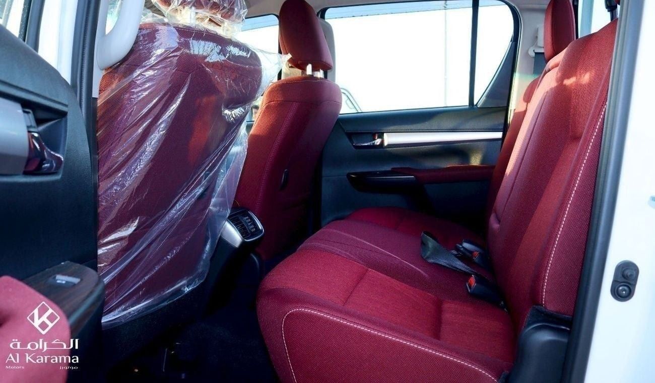 Toyota Hilux 2.7L | SR5 | GCC | | PUSH START | BSM | Bedliner |WOODEN INTERIOR |