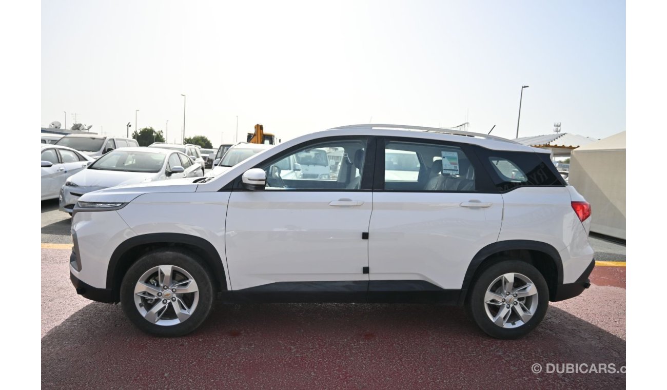 Chevrolet Captiva Chevrolet Captiva 1.5L Petrol, SUV, FWD, 5 Doors, Color White, Model 2022