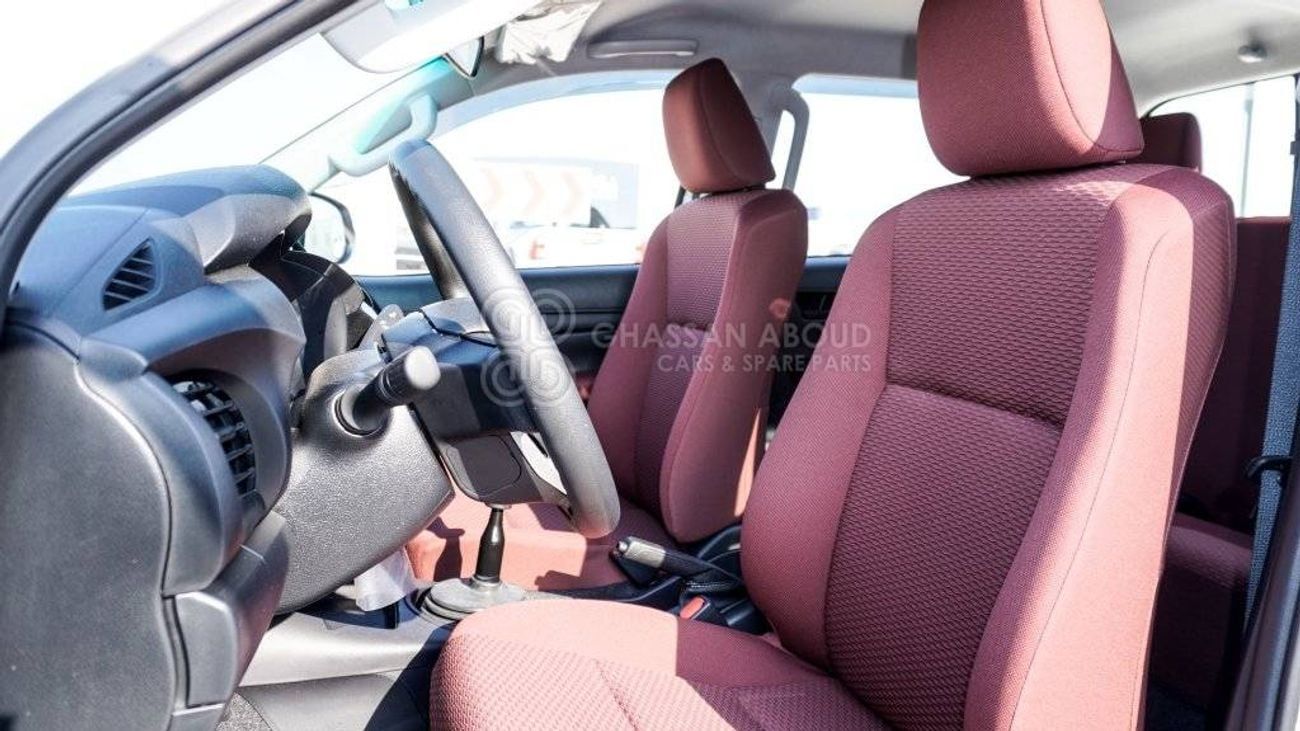 Toyota Hilux Double Cabin, 2.4L, 4x4, Diesel