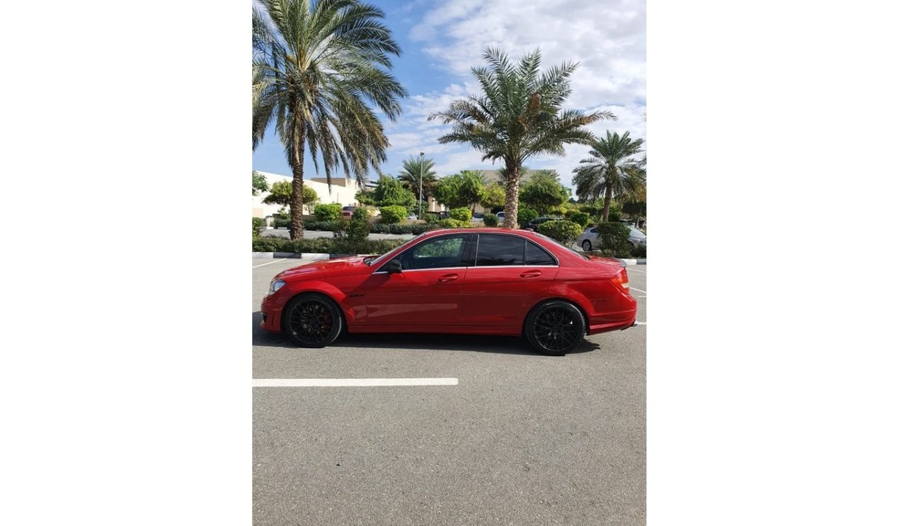 مرسيدس بنز C 63 AMG مرسيدس c63 اي ام جي ٢٠٠٩