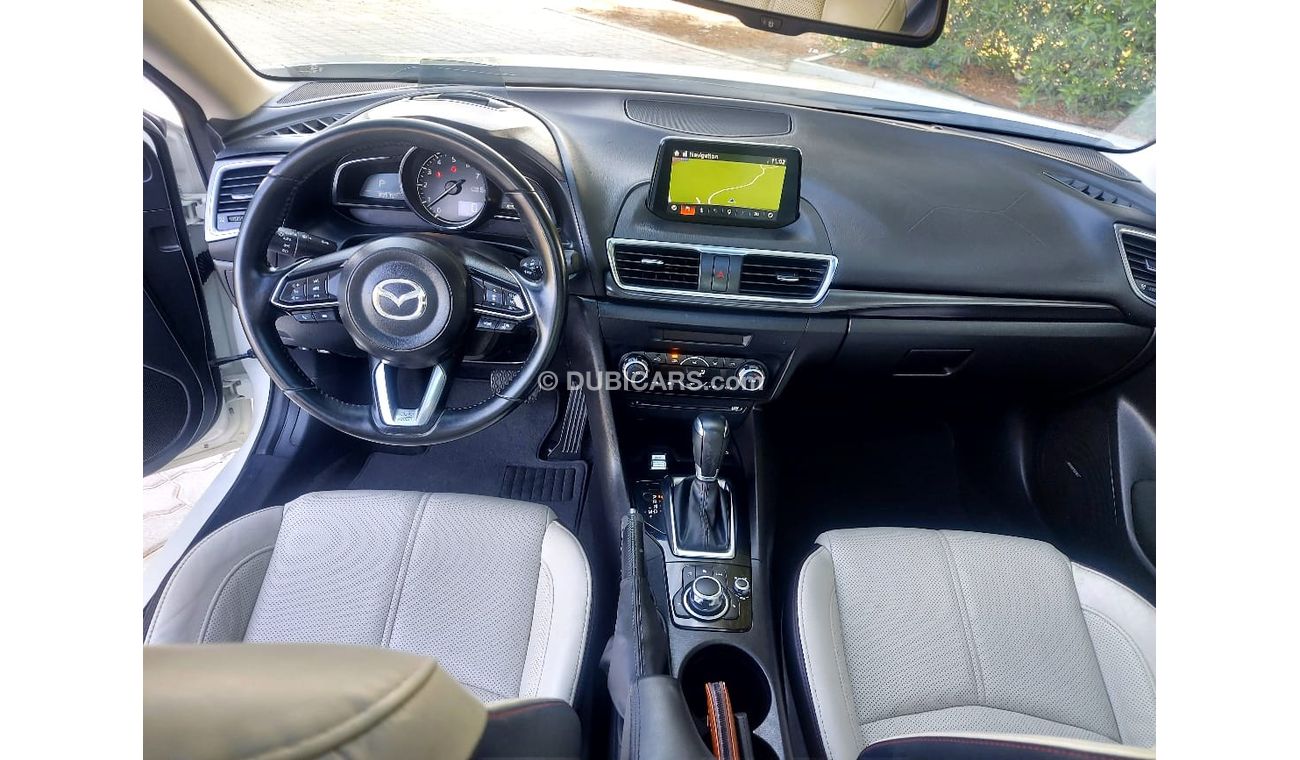 مازدا 3 V S/R مازدا 3 خليجي 2018 فل ابشن بحاله ممتازه